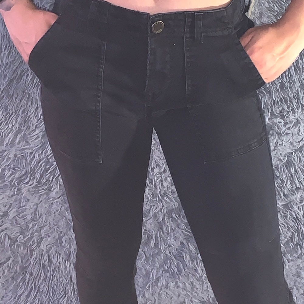 BLACK cargo Capri pants